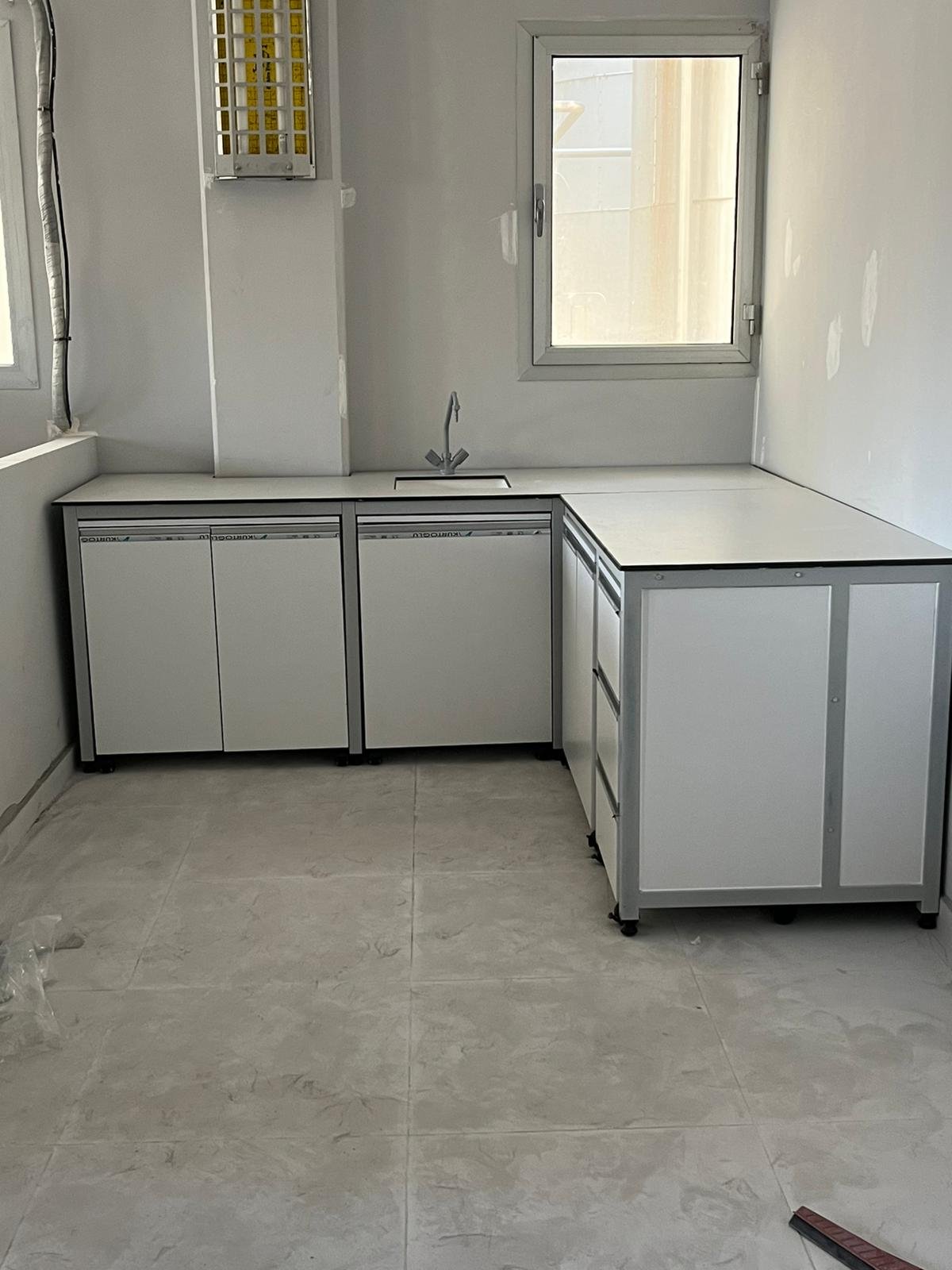 TNCLAB Laboratuvar Tezgahı Montaj İşçiliği